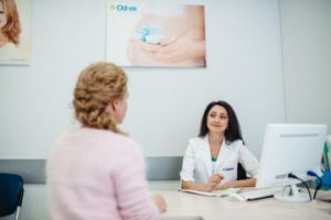 гинеколог Ольга Кулиш с пациентом